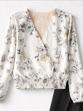 June & Hudson Floral Surplice Smocked Waist Blouse Top V-Neck Cream Purple Med